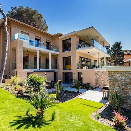 3 - Parking - Clim * Saint-Raphaël