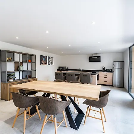 3 - Parking - Clim Apartment *