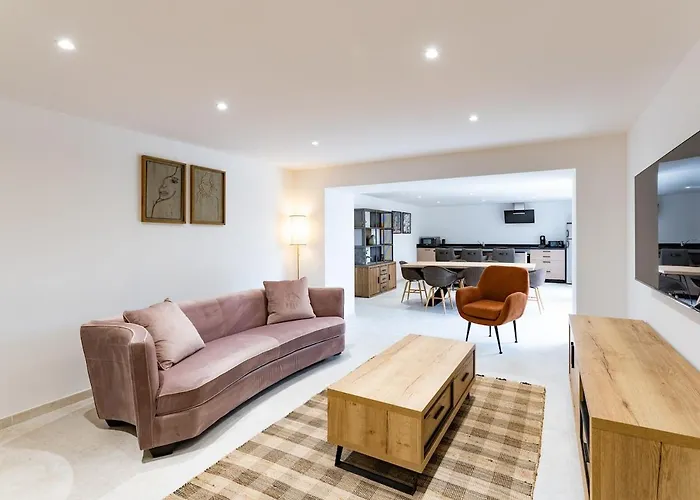 3 - Parking - Clim * Saint-Raphaël