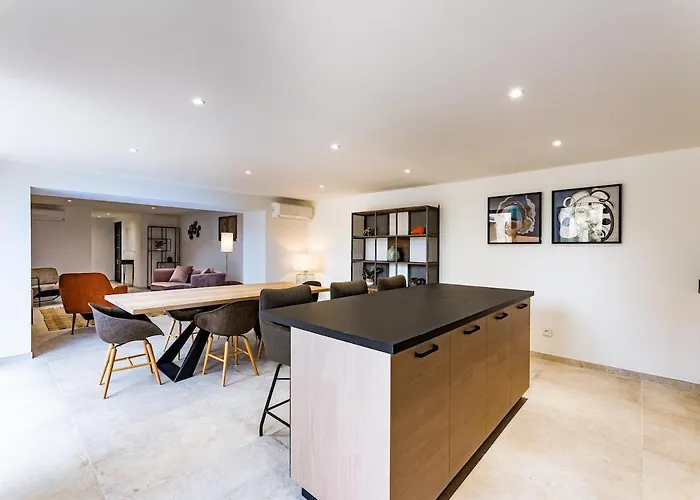 Διαμέρισμα 3 - Parking - Clim